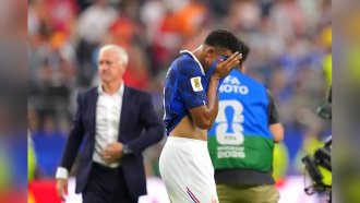 France suffers biggest knockout loss in 40 years