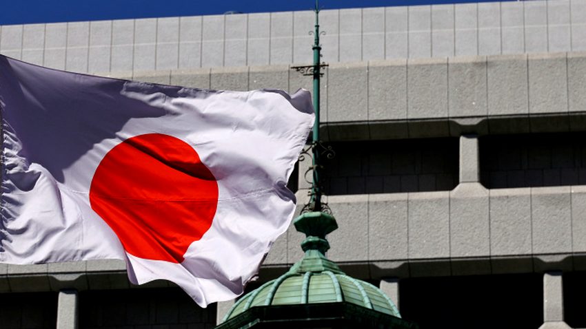 Japan issues tsunami alert after 7.1-magnitude quake