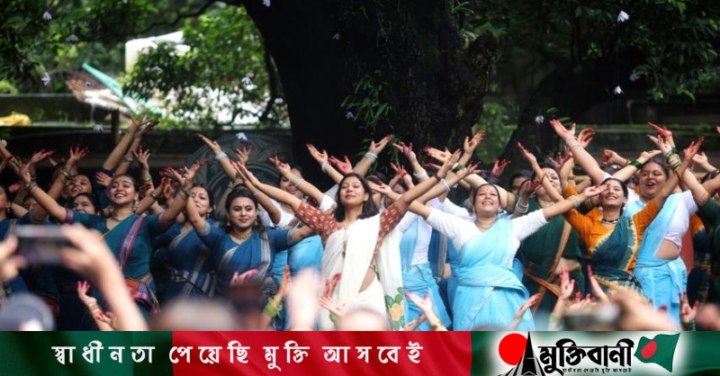 Sun Campus Monsoon dance festival held at Dhaka University to support flood victims