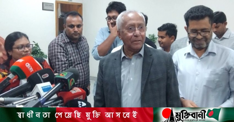 EC details voting process ahead of presidential election